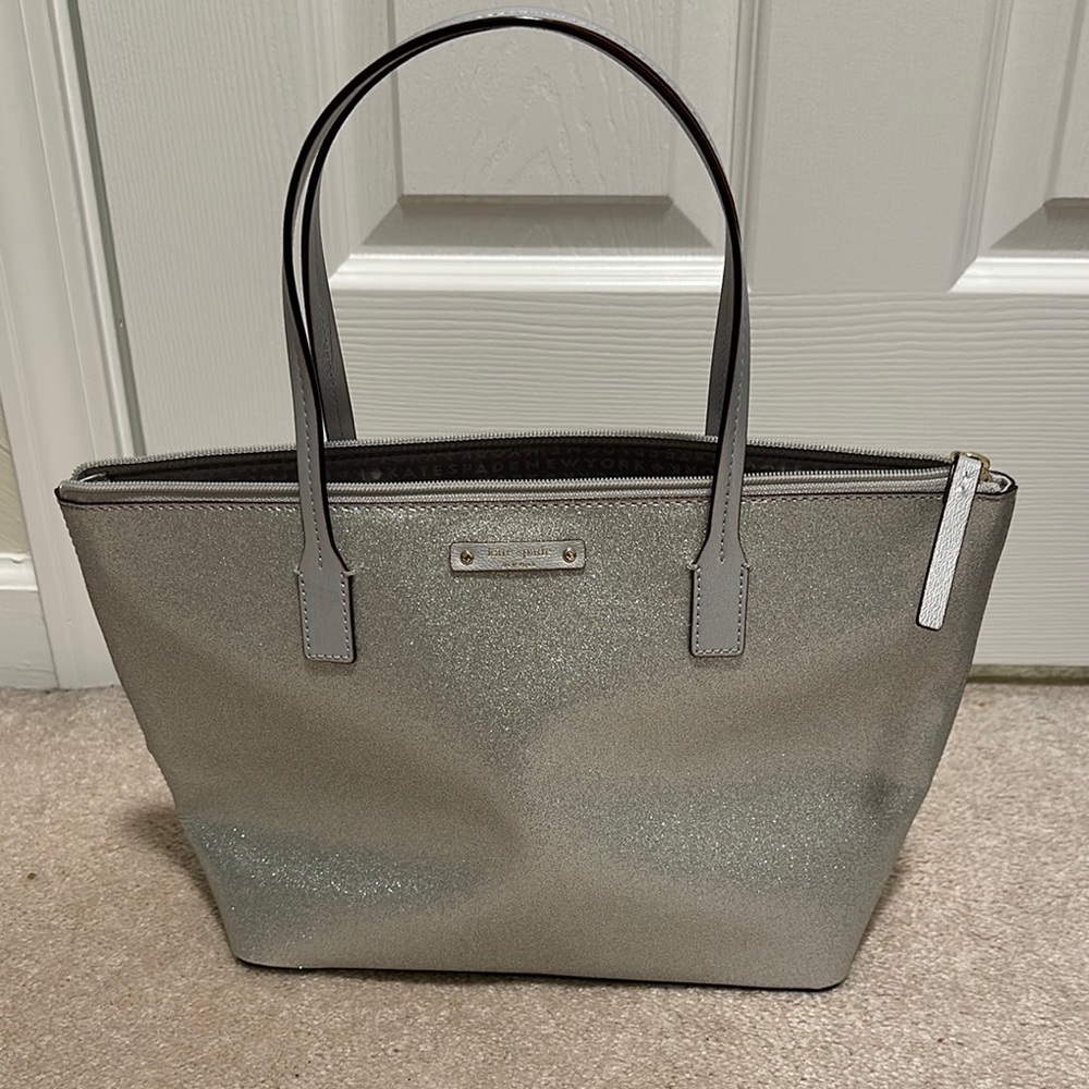 Kate Spade Haven Lane Hani Silver Glitter Tote